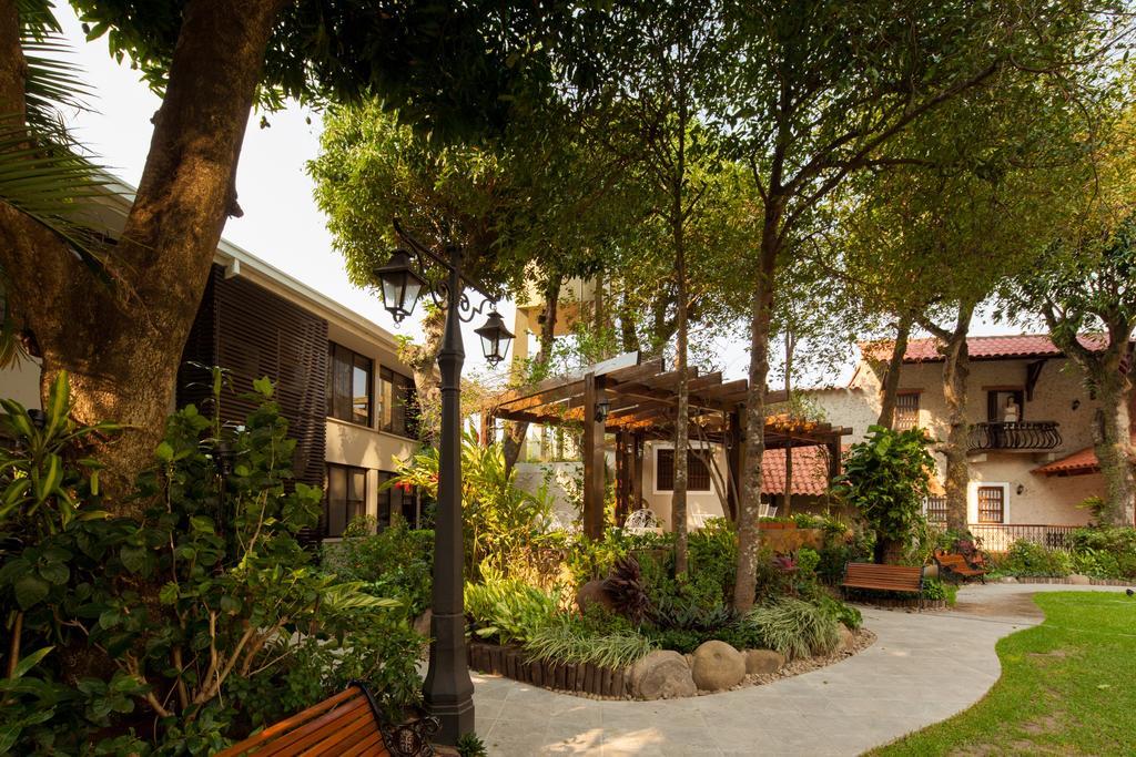 Hotel Cortez Santa Cruz de La Sierra Zewnętrze zdjęcie